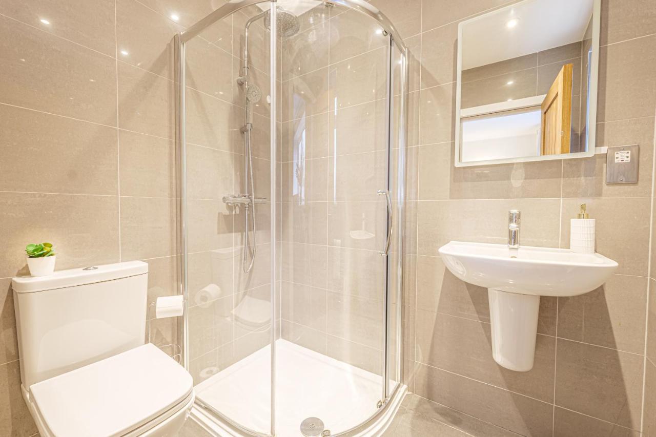 Stunning Family Apartments - Bromley Dış mekan fotoğraf